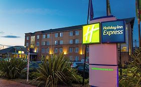 Holiday Inn Express Cardiff Bay By Ihg